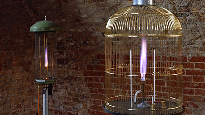 gallery image of Firebirds, Firebirds-Berlin, Tongues of Fire